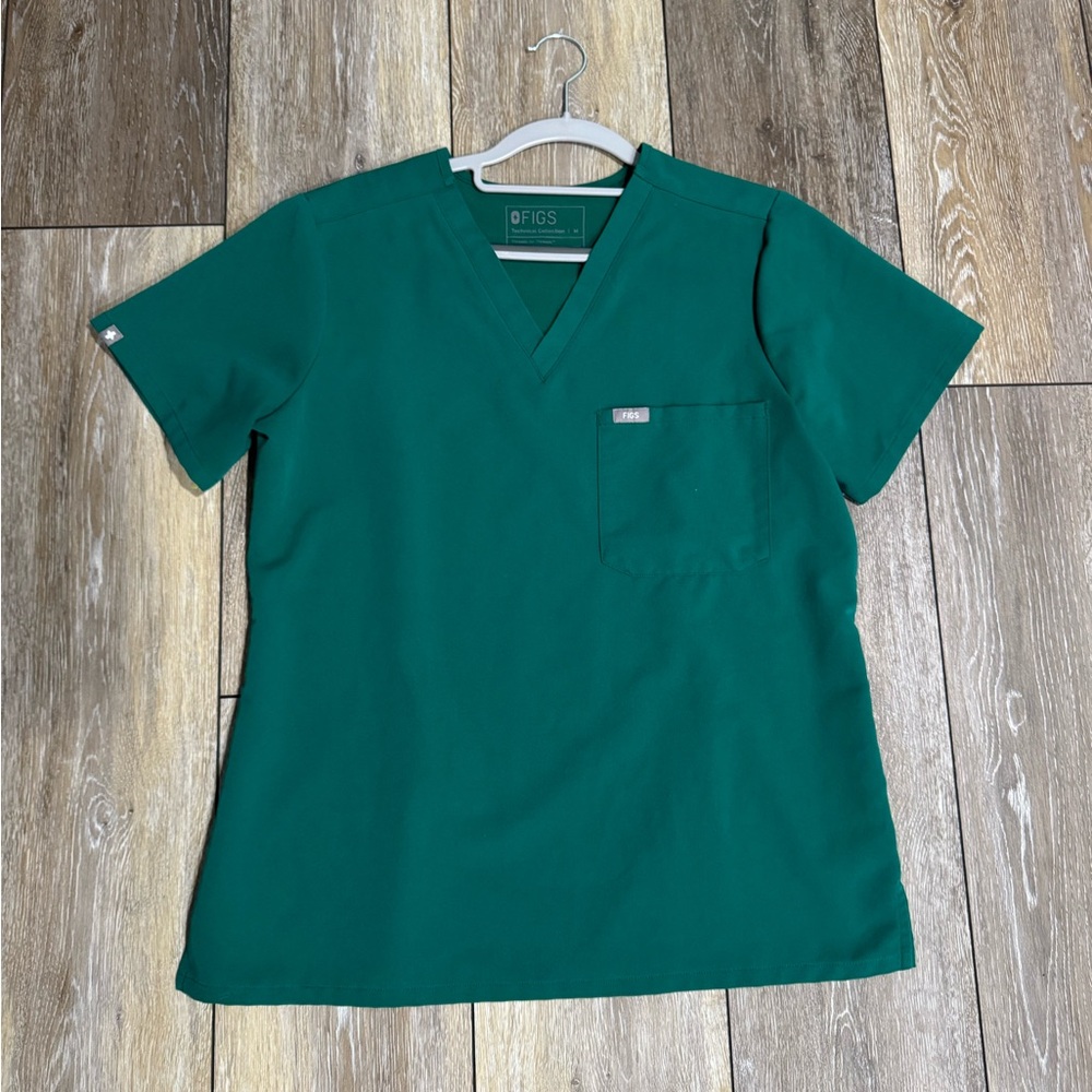FIGS Technical Collection Hunter Green